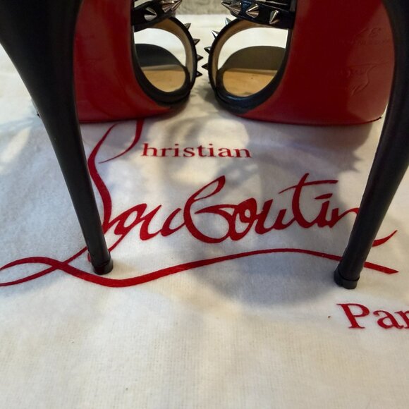 CHRISTIAN LOUBOUTIN Choca Spikes 100 Black Leather Sandals Size 7 IT 37 - Picture 8 of 11